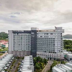 호텔 The Riyaz Lavanya Langkawi, 판타이체낭